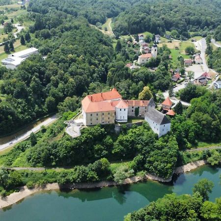 Ruralna Kuca Za Odmor Villa Pozun Ozalj Bagian luar foto